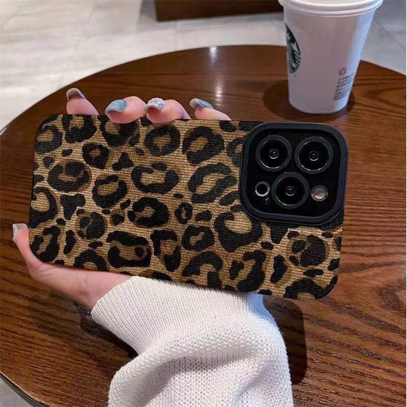 Gold leopard print phone case for Apple devices
